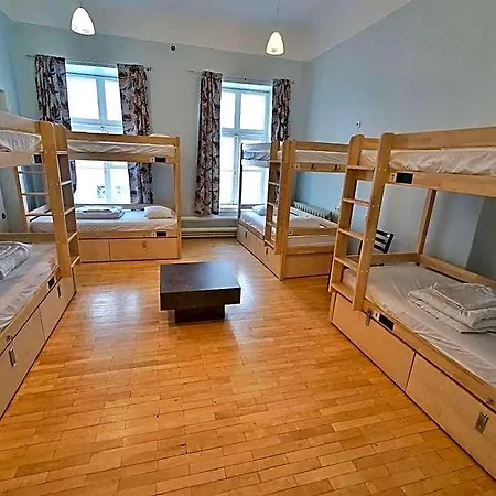 The Monks Bunk Hostel&bar *