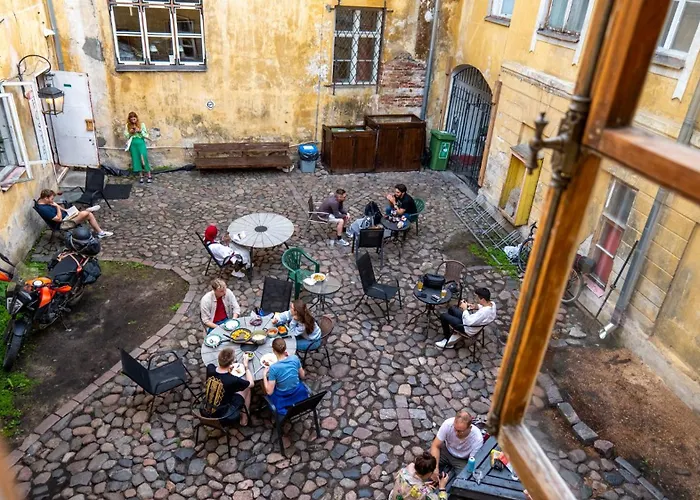 The Monks Bunk & Bar Ostello