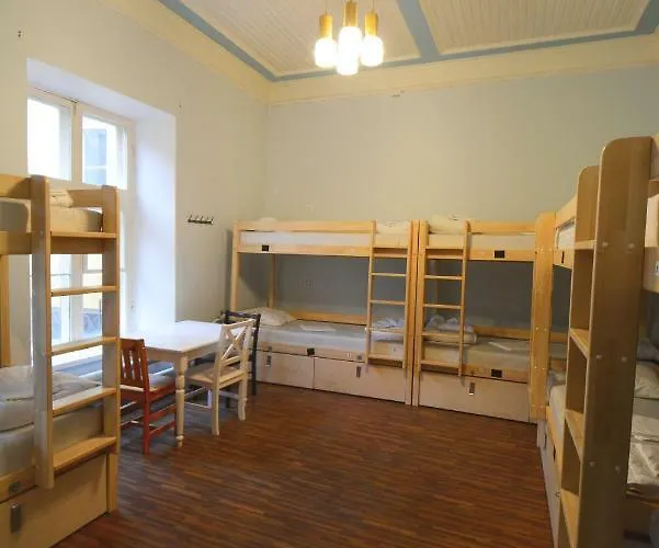 The Monks Bunk Hostel&bar Hostel *