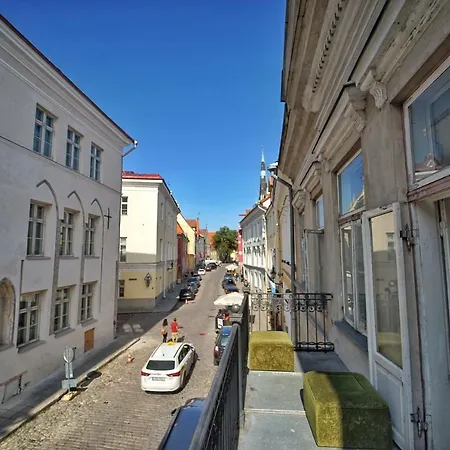 אכסניה The Monks Bunk & Bar טאלין