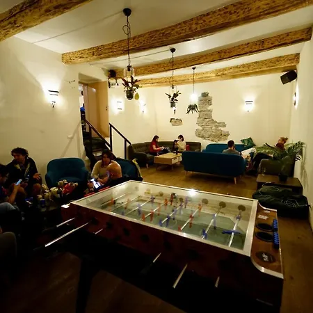 The Monks Bunk & Bar טאלין