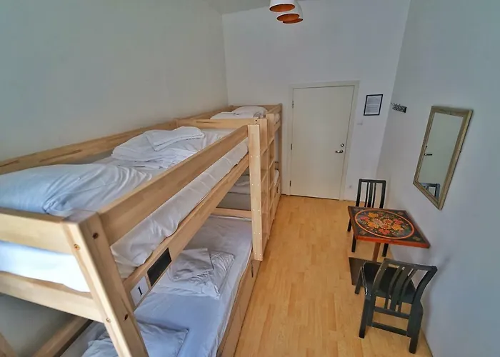 The Monks Bunk & Bar Hostel *