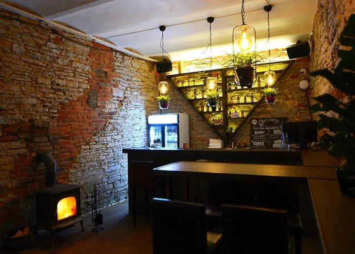 Hostel The Monks Bunk & Bar